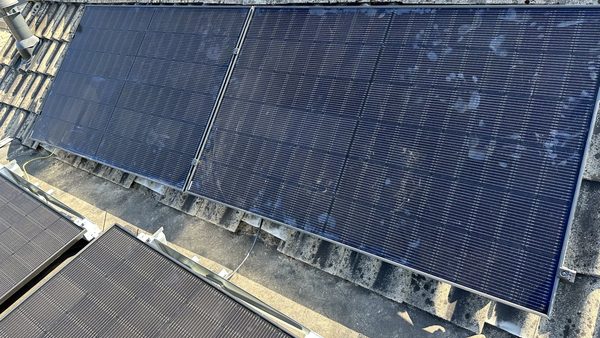 14 Jinko zonnepanelen met Enphase omvormers in Apeldoorn