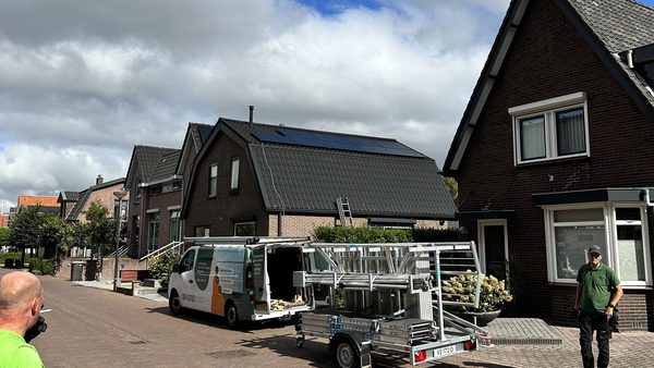 13 Jinko zonnepanelen in Apeldoorn