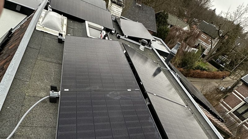 Efficiënte zonnepaneleninstallatie in Apeldoorn