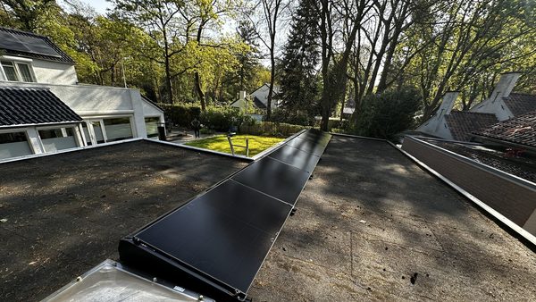 Kwaliteitszonnepaneleninstallatie in Apeldoorn