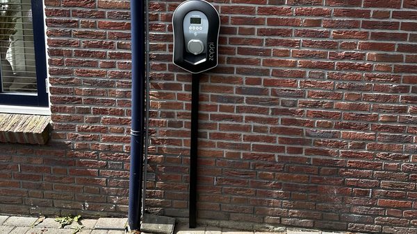 Zappi Laadpaalinstallatie in Wesepe