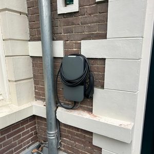 Efficiënte laadoplossing thuis in Zwolle - Afbeelding 1