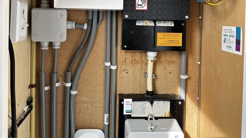 Energiezuinige laadoplossing op de oprit in Apeldoorn