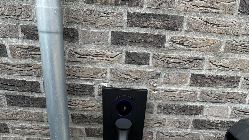 Efficiënte laadpaalinstallatie in Apeldoorn