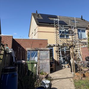 8 zonnepanelen geplaatst in Apeldoorn - Afbeelding 7