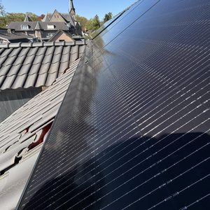 8 zonnepanelen met hybride omvormer in Apeldoorn - Afbeelding 7