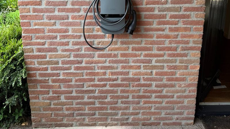 Slimme 11kW laadpaal in Apeldoorn