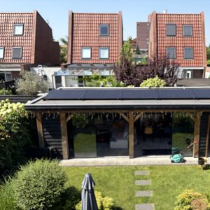10 full black zonnepanelen in Apeldoorn - Afbeelding 1