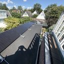 Zonnepanelen op plat dak in Apeldoorn